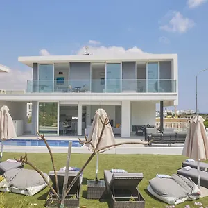  Villa Olivine Pearl